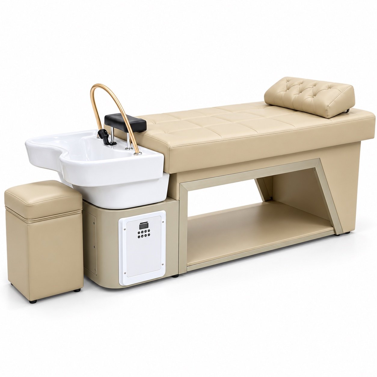 Bac à shampoing spa à massage beige, lit capitonné, tabouret et panneau de commande, vu sur fond blanc
